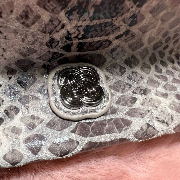 NWOT Elliot Luca snakeskin small handbag. - Picture 15 of 16